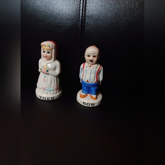 1960's Now and Then salt pepper shakers - Picture 7 of 10